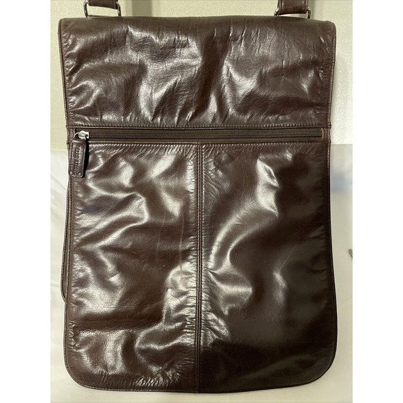 WILSONS Leather Pelle Studio Brown Leather Messenger Bag Great Condition - Picture 2 of 12